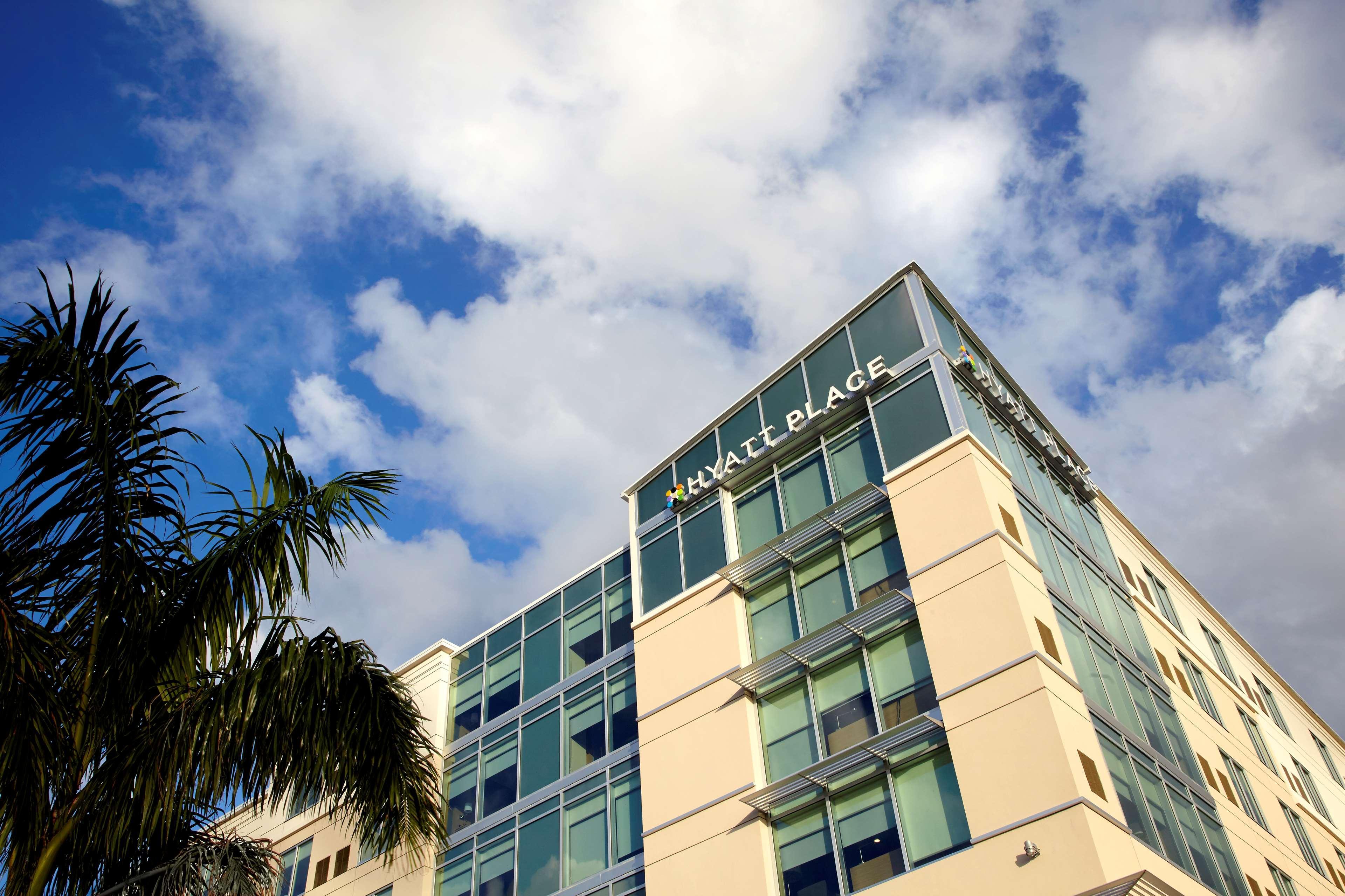 Hotel Hyatt Place Miami Airport East Exterior foto